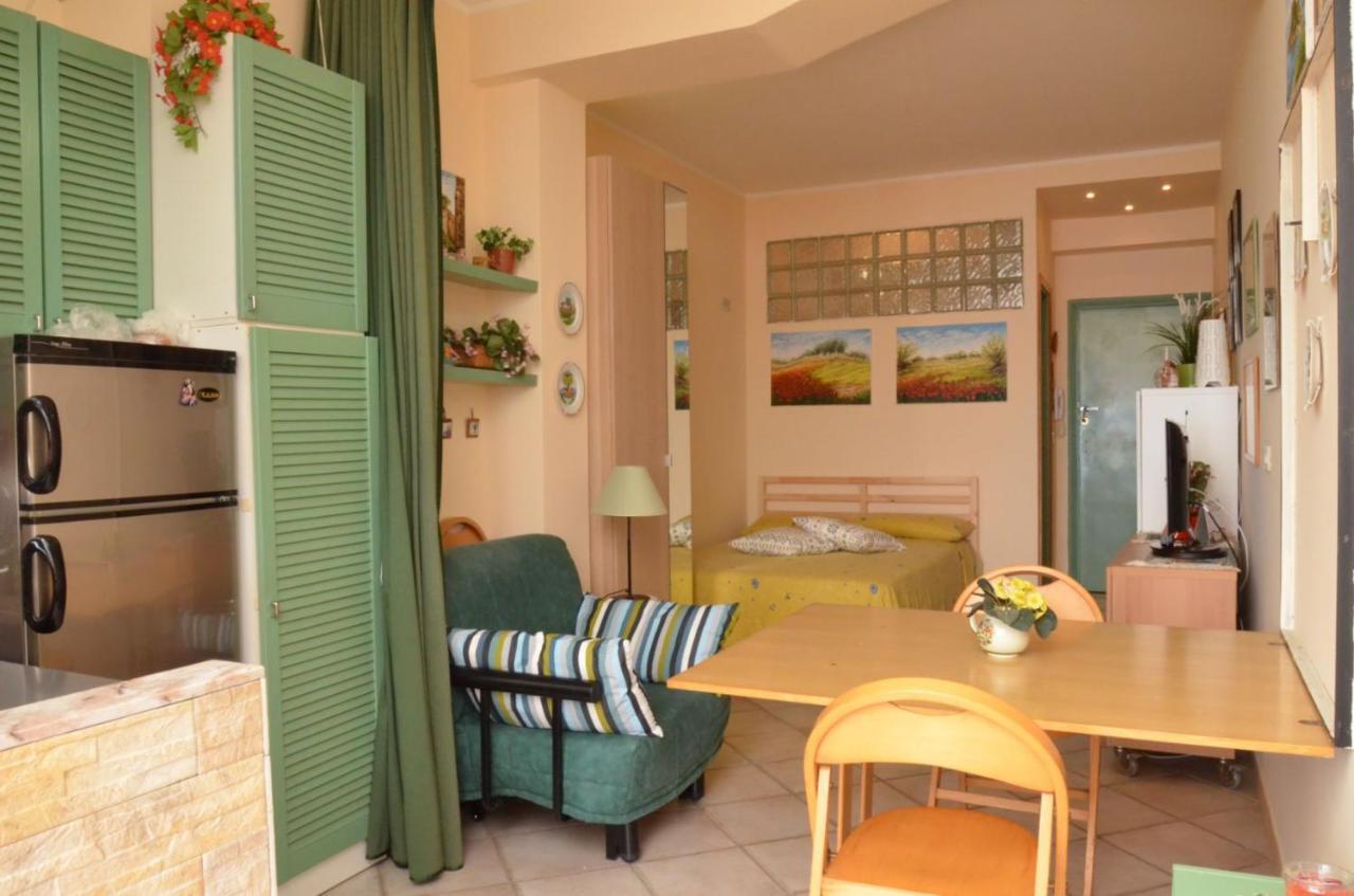 Depandance Casa Andrea Lejlighed Taormina Eksteriør billede